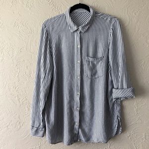 Old Navy-Stripped Classic Button Up